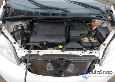 2014 Toyota Sienna Le V6 8 Passenger из США, поврежденный, VIN 5TDKK3DC9ES511199